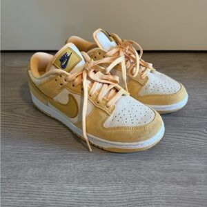 Nike Low Dunk